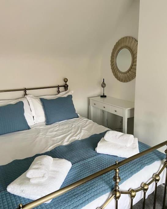 Award Winning Pet Friendly Paddock Cottage Γουίτμπι Εξωτερικό φωτογραφία