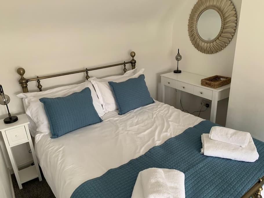 Award Winning Pet Friendly Paddock Cottage Γουίτμπι Εξωτερικό φωτογραφία